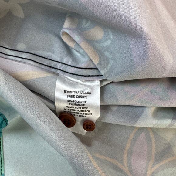 Park Candy Call In The Spirits Shirt Button Up Haunted Mansion Novelty Sz Large - Picture 10 of 10